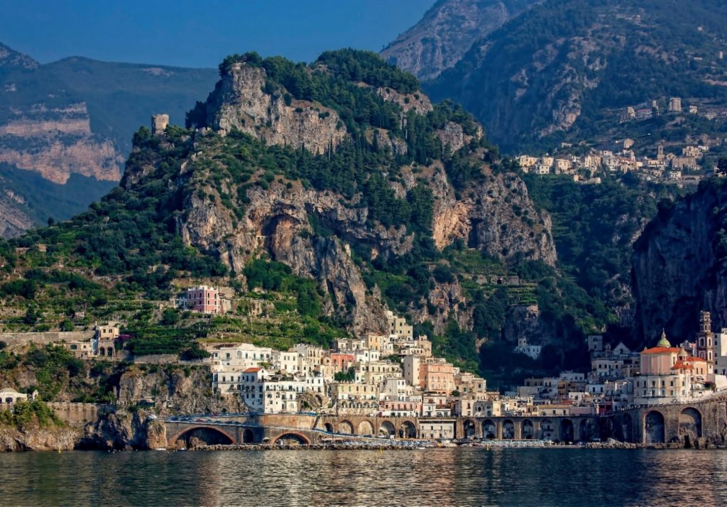 Amalfi Włochy czarter jachtów