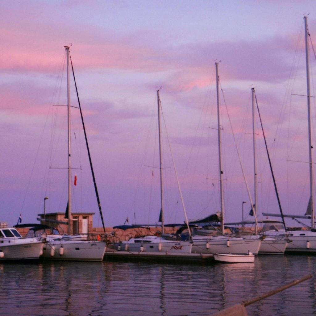 MasteryachtingPl jachty w marinie